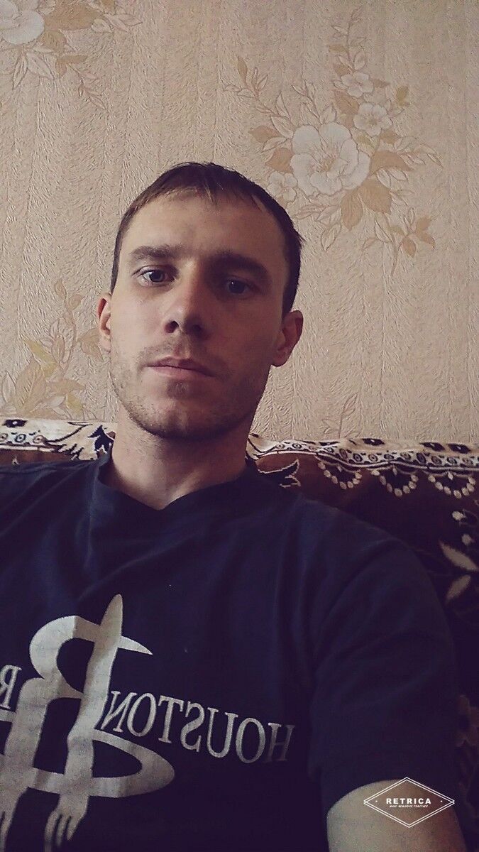  ,   Viktor, 32 ,   ,   , c , 