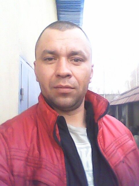  4181921  Denis, 43 ,    