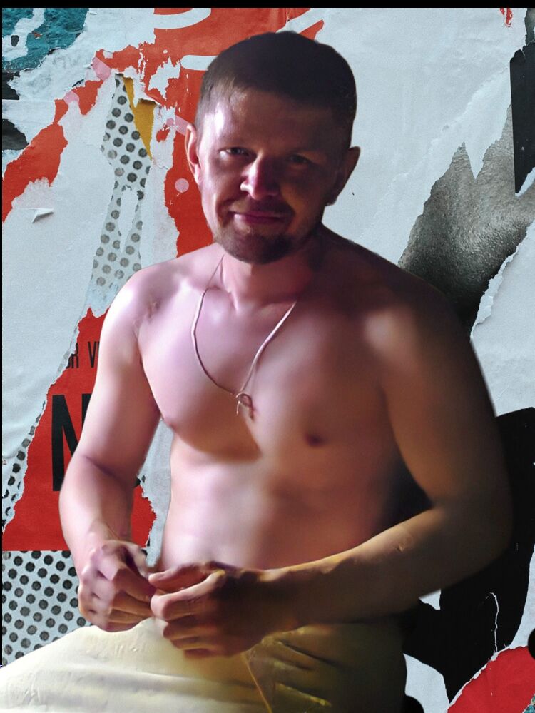  42248201  Ruslan, 49 ,    