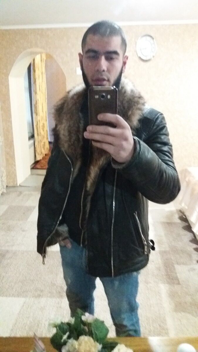  15205011  Anzor, 38 ,    