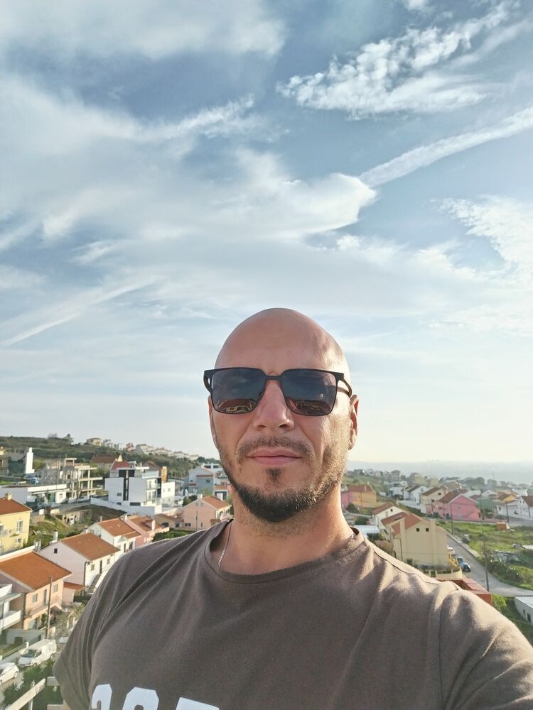 47334391  Igor, 37 ,    