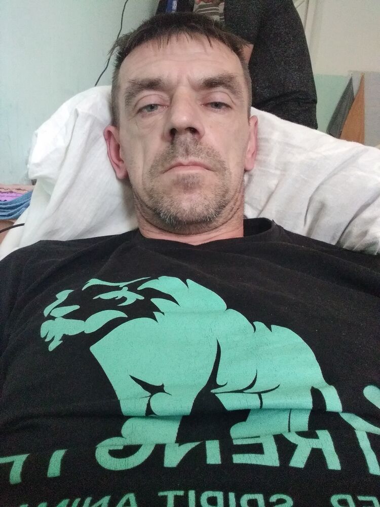  38268871  , 42 ,    