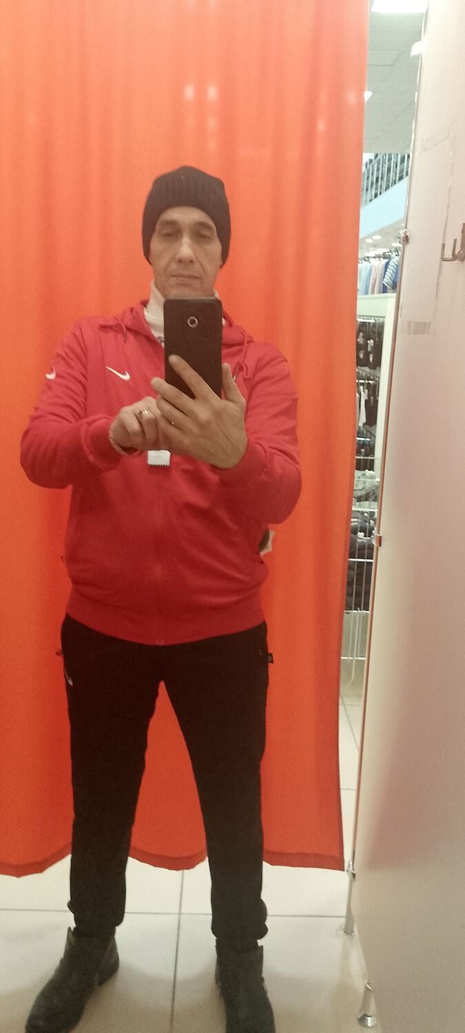  48277201  , 54 ,    