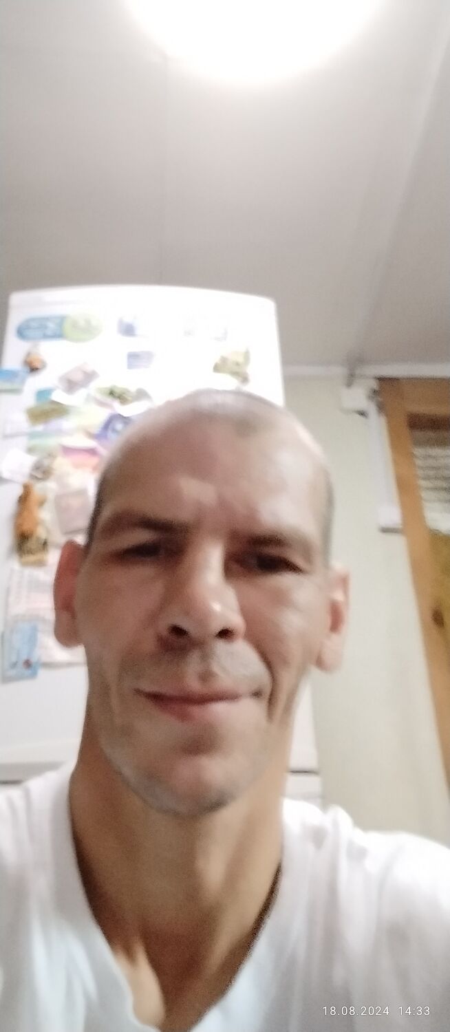  45533961  , 42 ,    