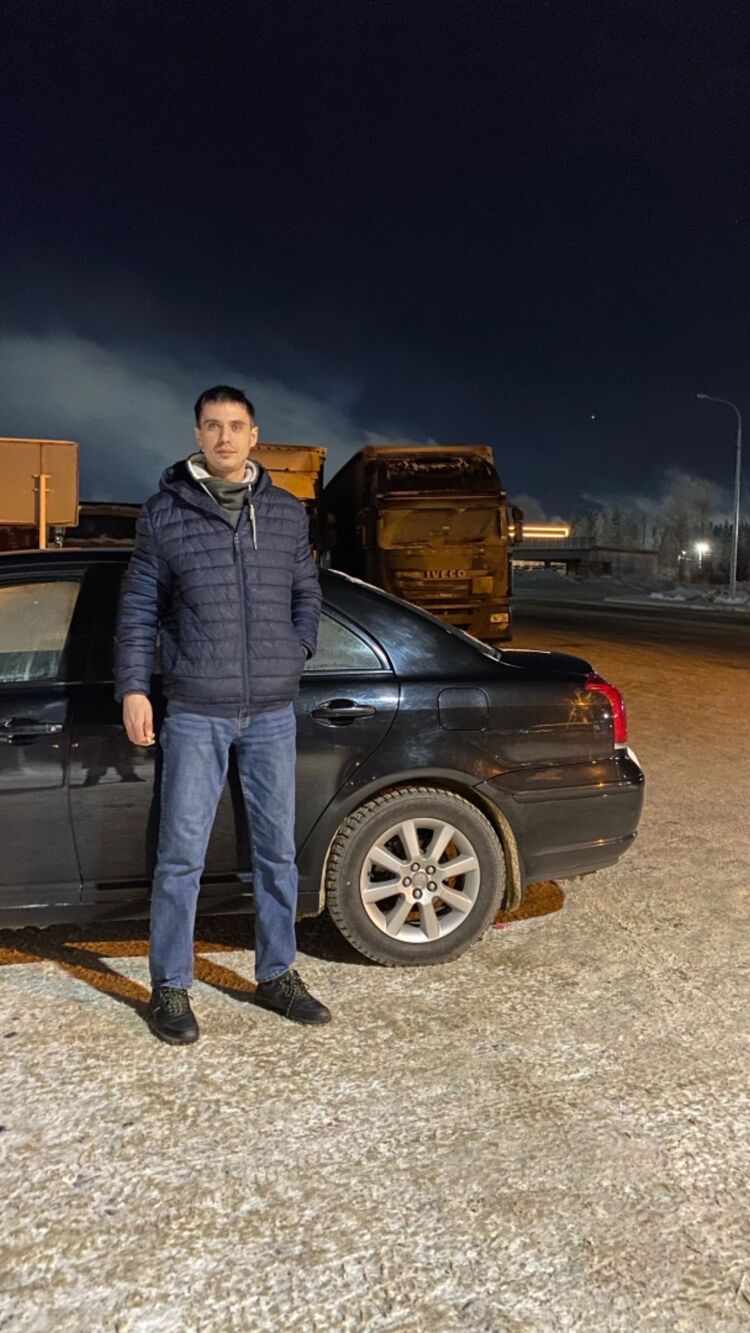  ,   Denis, 35 ,   ,   , c 
