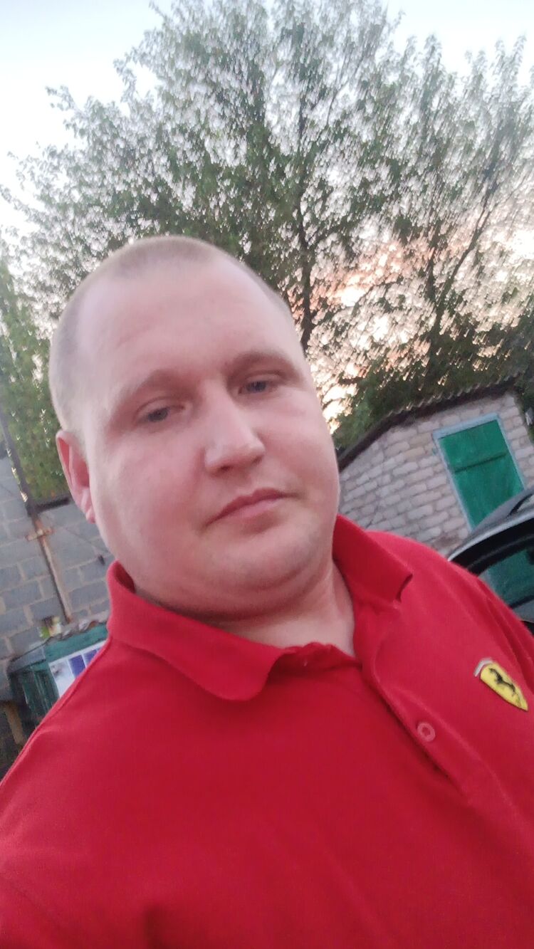  37579861  Andrey, 34 ,    