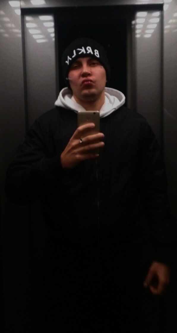  ,   Anton, 29 ,   ,   , c 