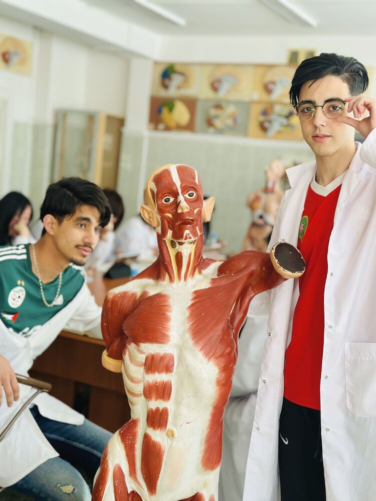 ���������� ������������, ���� ������� Amine, 26 ���, ������������ ��� ������, ����� � ���������