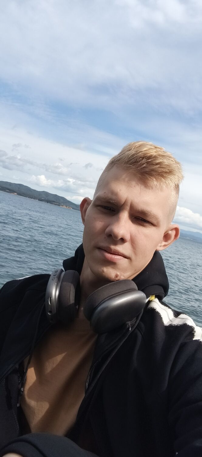 ���� 54121031 ����� Sasha, 20 ���, ���� ���������� � �������