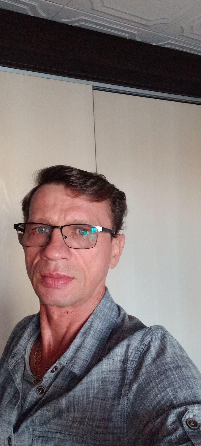  ,   Oleg, 50 ,   ,   , c , 
