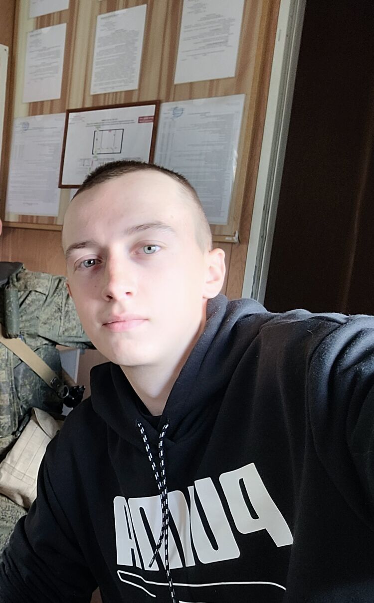  41017341  , 21 ,    