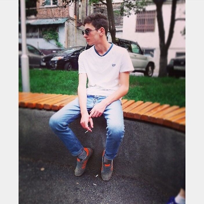  ,   Luka, 25 ,   ,   , c 
