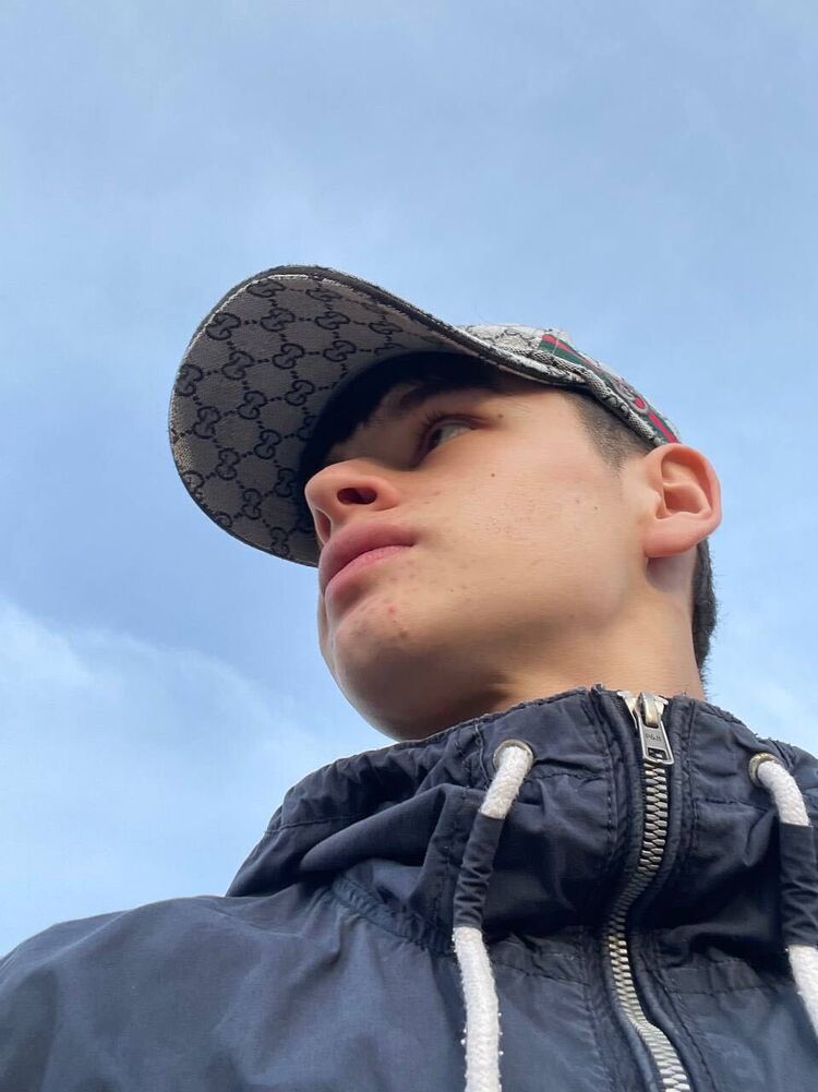  ,   Shoxrux, 20 ,   ,   