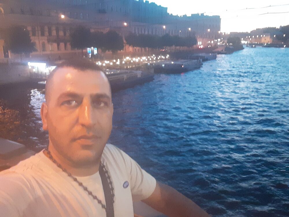  -,   Wissam, 45 ,   ,   