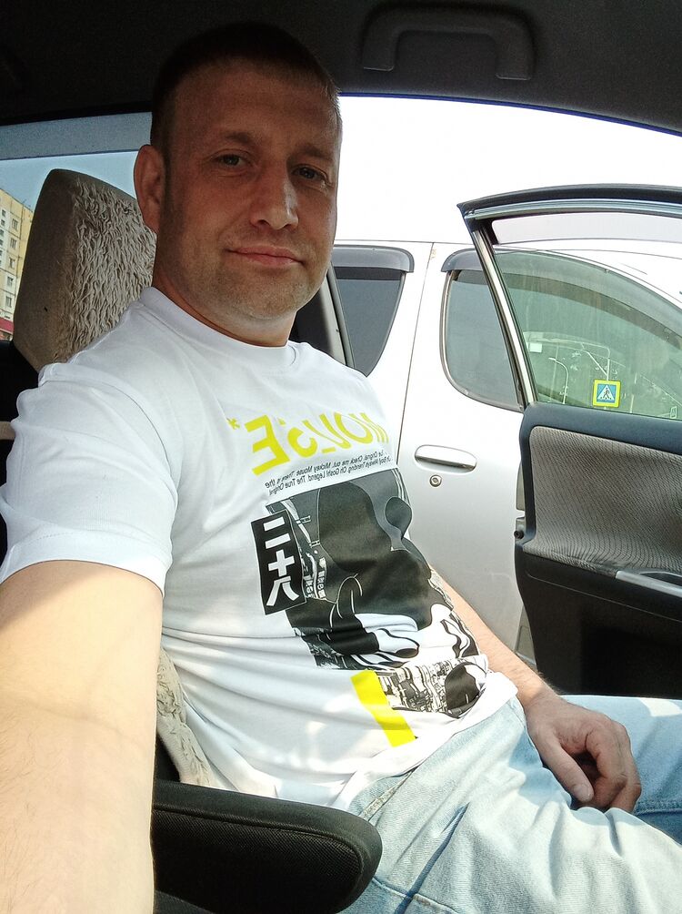  39961181  , 44 ,    