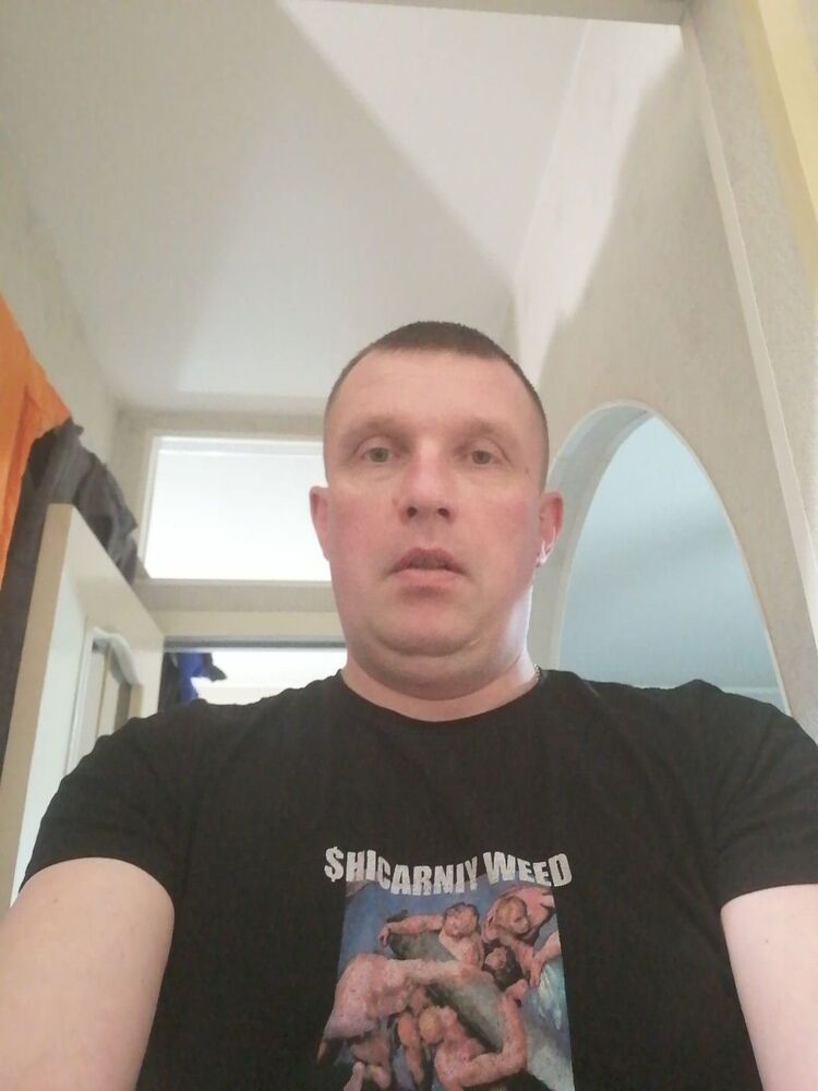  33283271  , 40 ,    