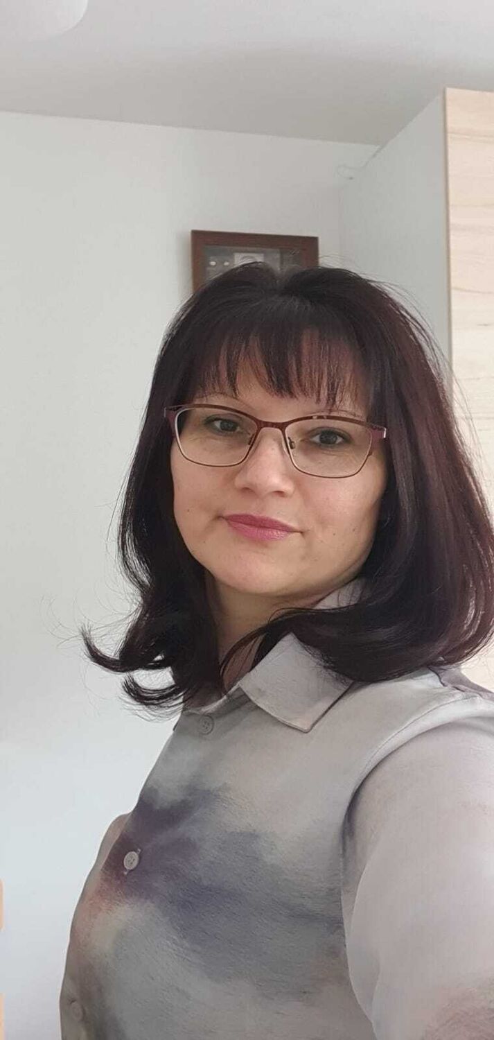  ,   Ariadna, 46 ,   c 