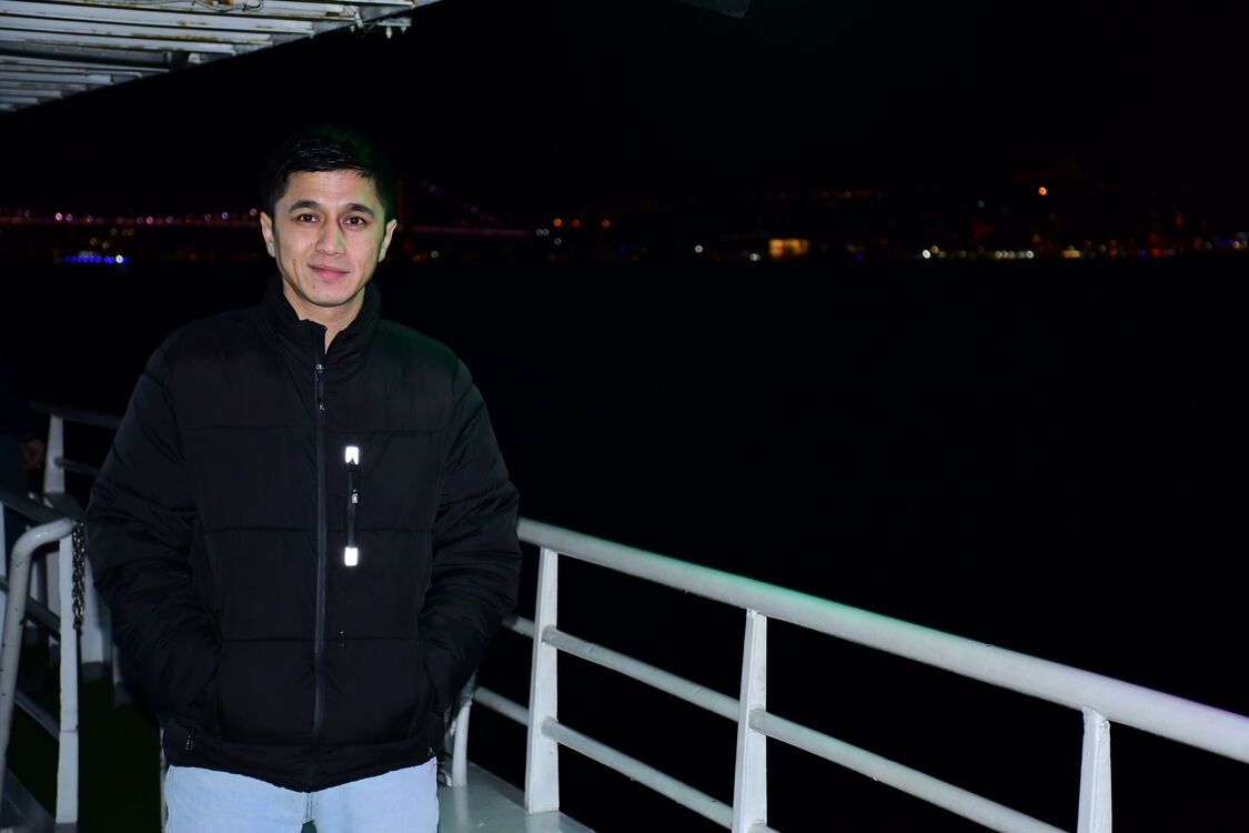  ,   Ibrohim, 30 ,   ,   