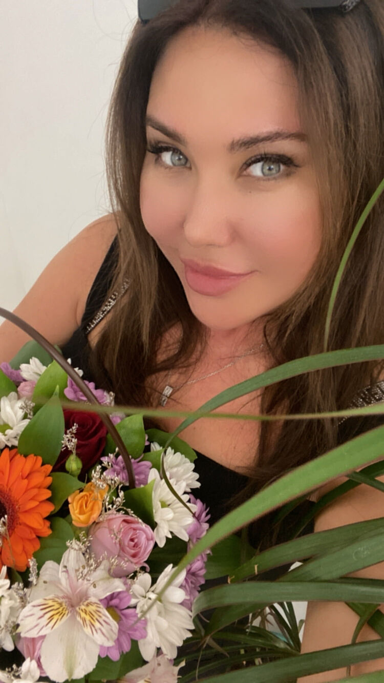  ,   Luciya, 38 ,   