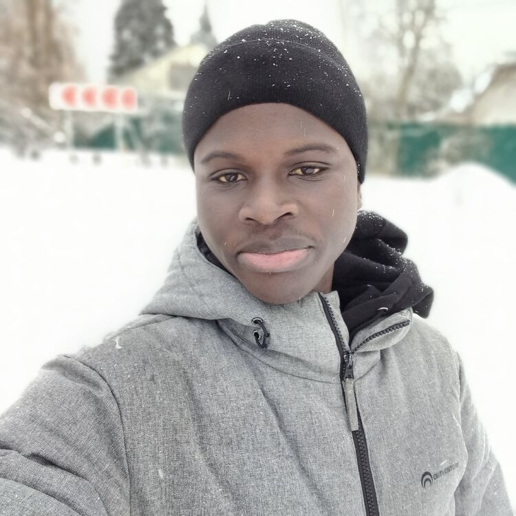  ,   Aziz, 23 ,   ,   