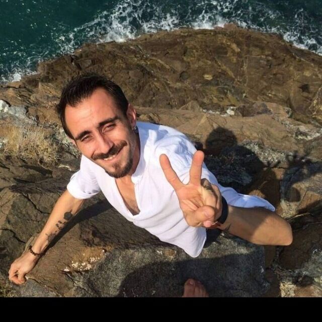  52838841  Emrah, 36 ,    