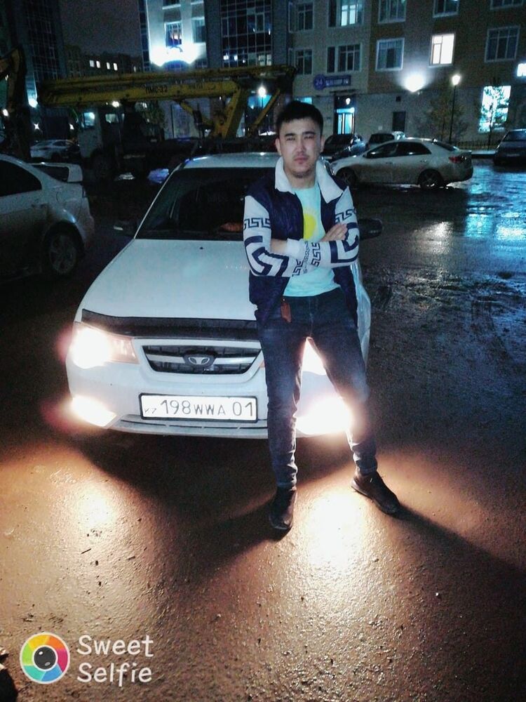  15868751  , 30 ,    