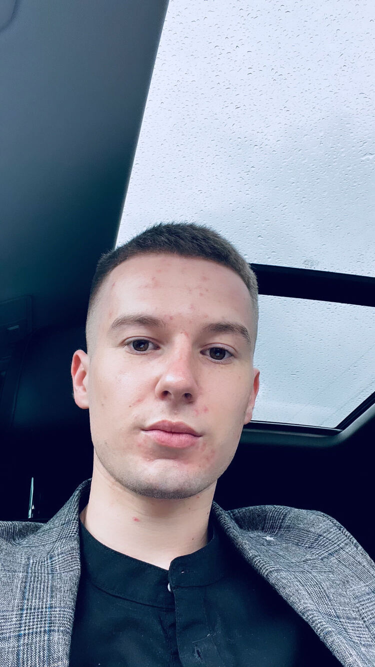  44968341  , 26 ,    
