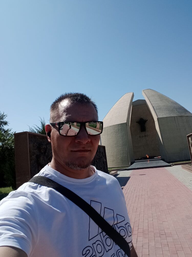 ,   Pasha, 40 ,   ,   , c , 