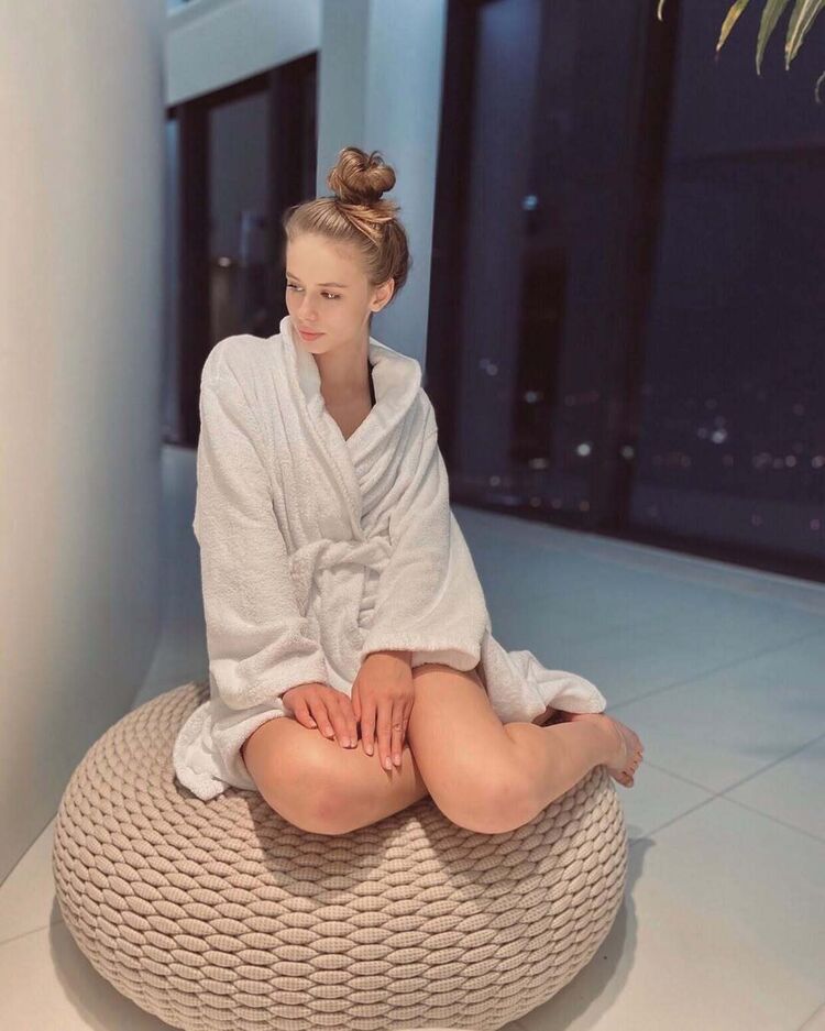  ,   , 33 ,   