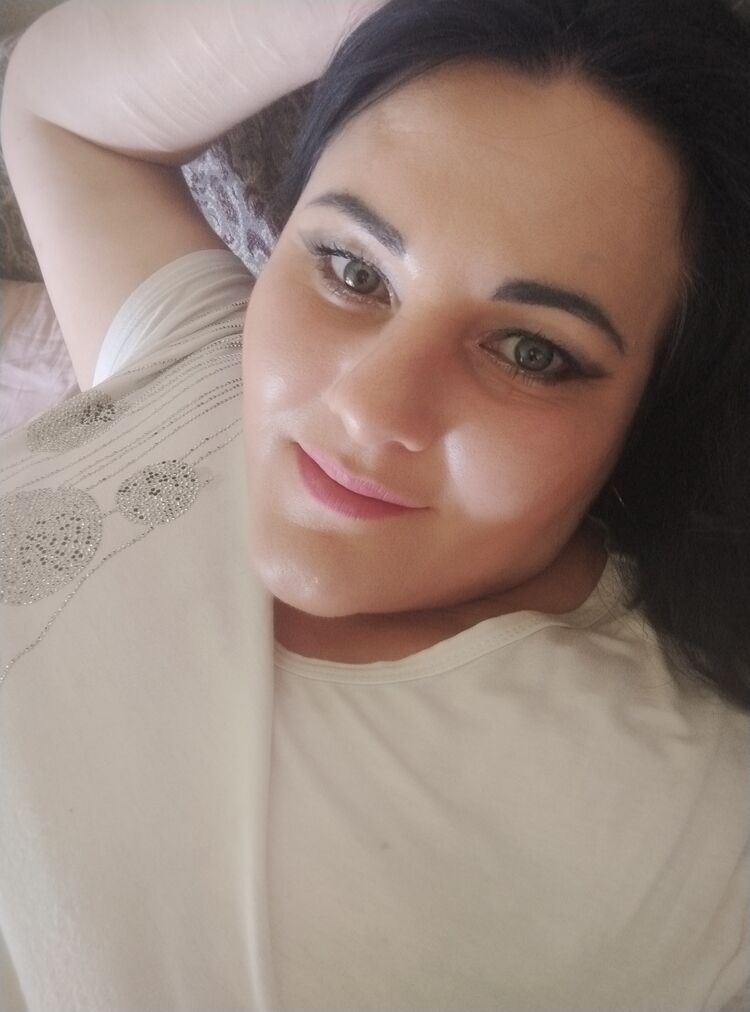  49106061  Maria, 39 ,    