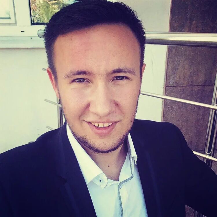  26817681  Alexander, 31 ,    