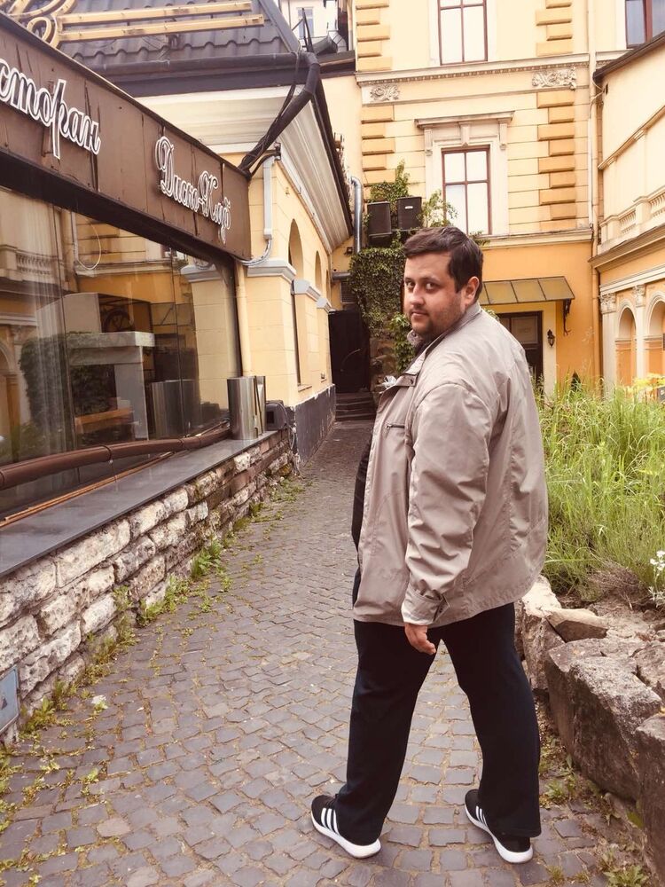  ,   Wolf, 34 ,   ,   
