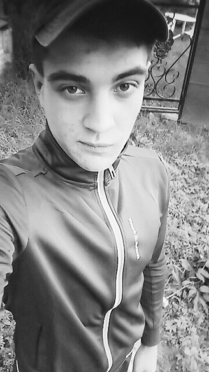  9958831  , 28 ,    