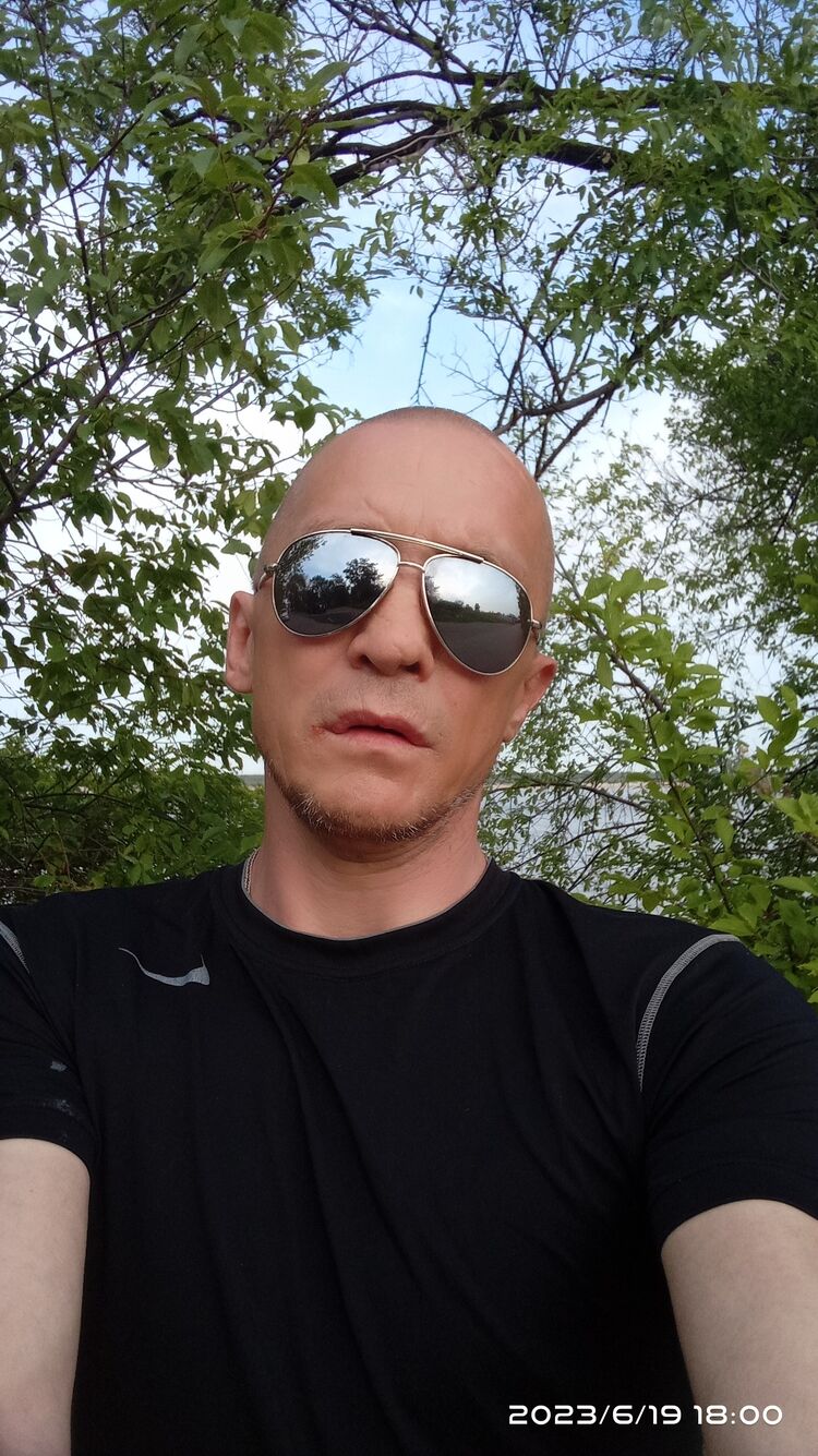  ,   Sergey, 40 ,   ,   , c 