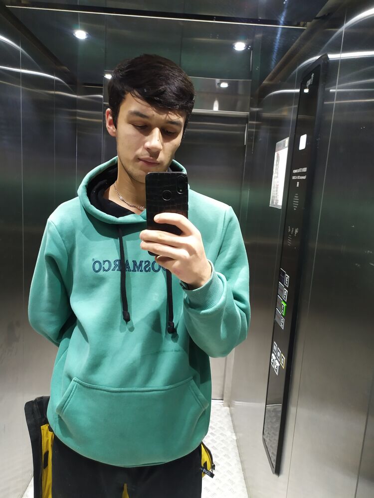  ,   Doniyor, 24 ,   ,   