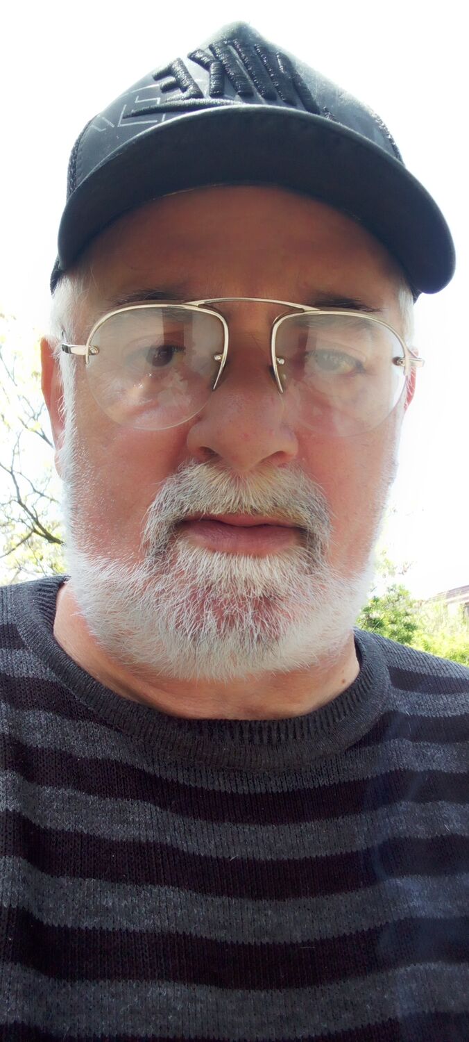  47204181  Levon, 58 ,    