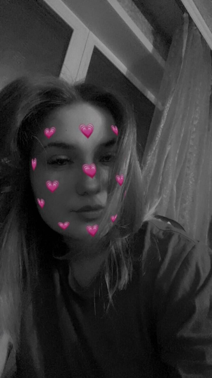  43299761  Alina, 22 ,    