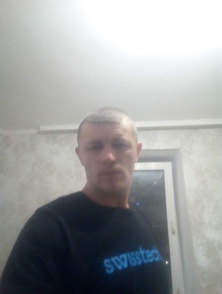  49377451  , 40 ,    