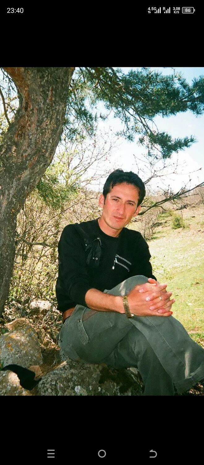  ,   Efe, 39 ,   ,   