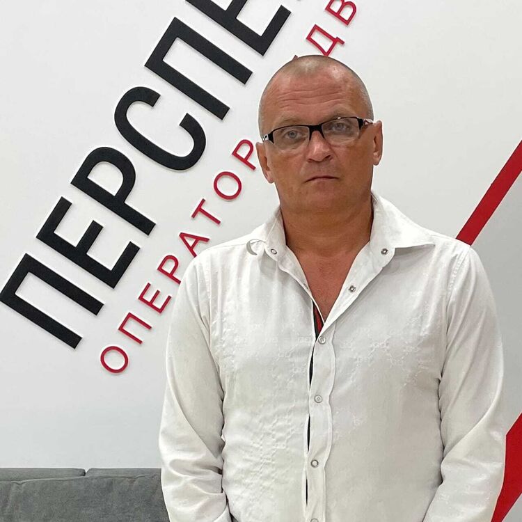  51315611  Sergey, 52 ,    
