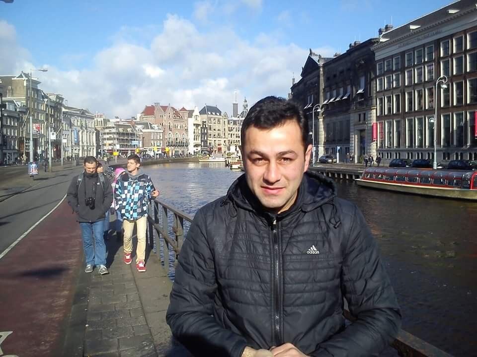  10714851  Gega, 39 ,    