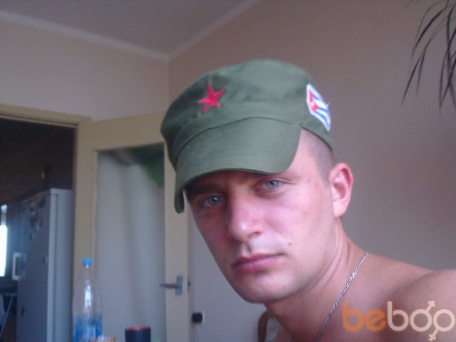  ,   Eskander, 38 ,   ,   , c 