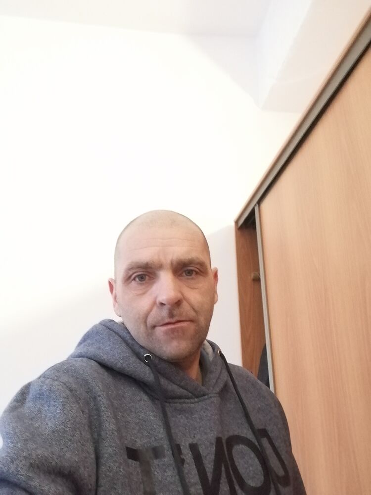 42313731  , 47 ,    --
