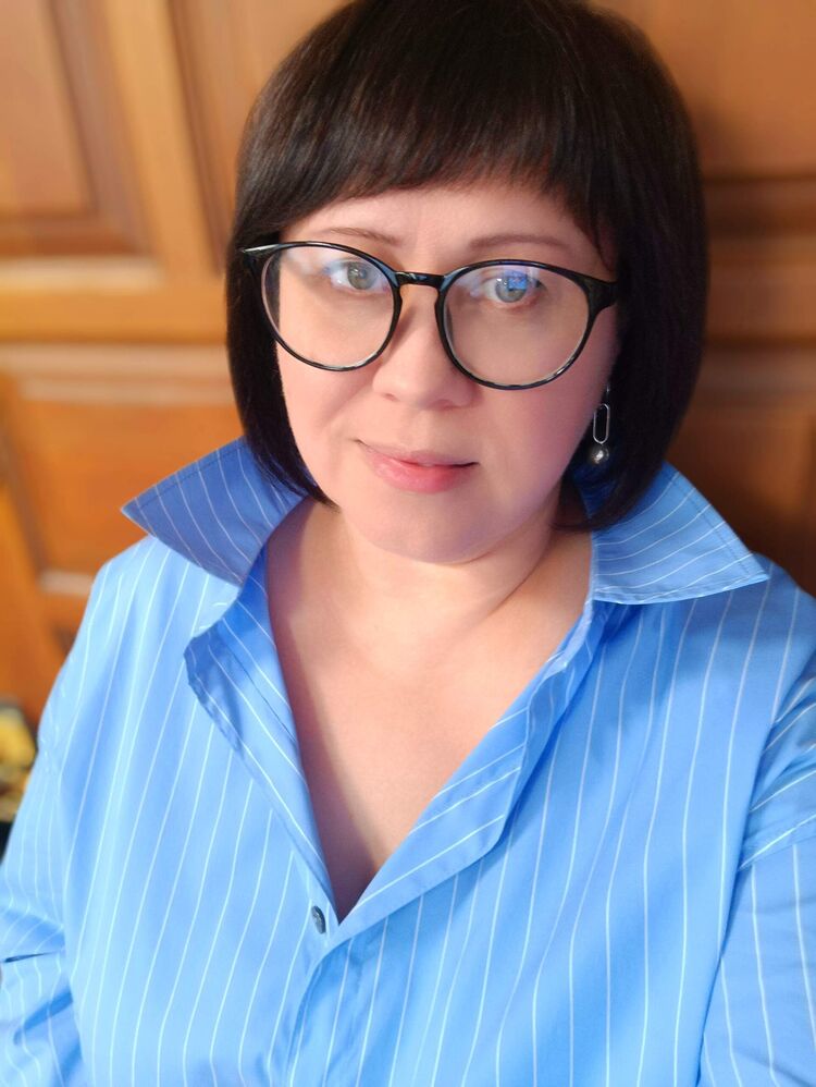  53336451  Anna, 49 ,    