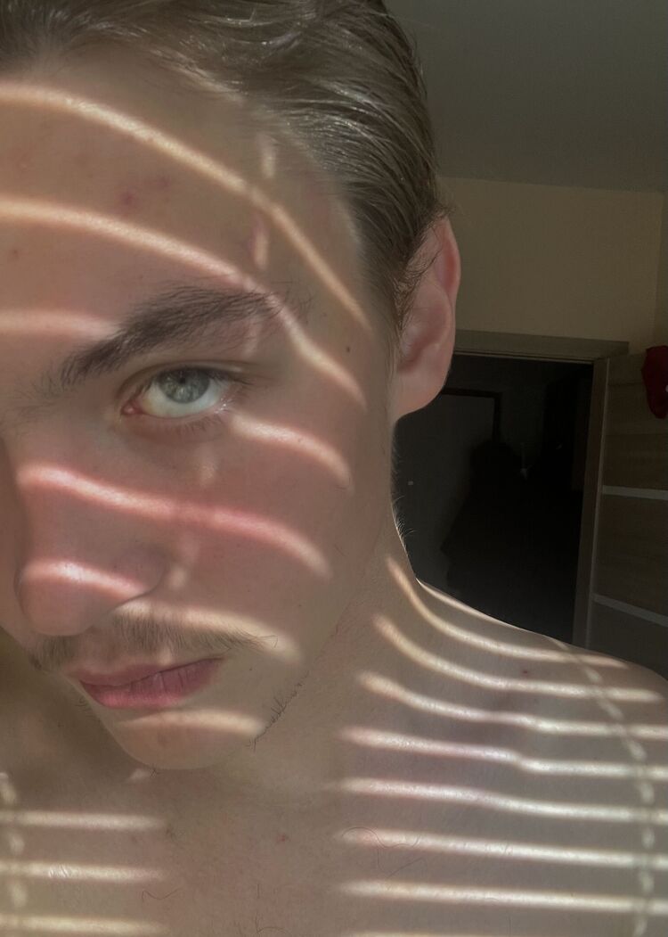  ,   , 22 ,   ,   