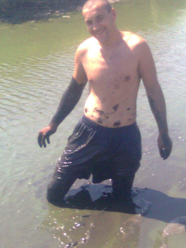  ,   Aleksey, 40 ,   