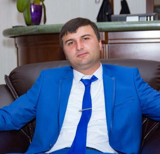  11226311  ME  LO, 40 ,    