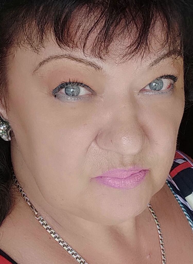  ,   Elena, 64 ,  