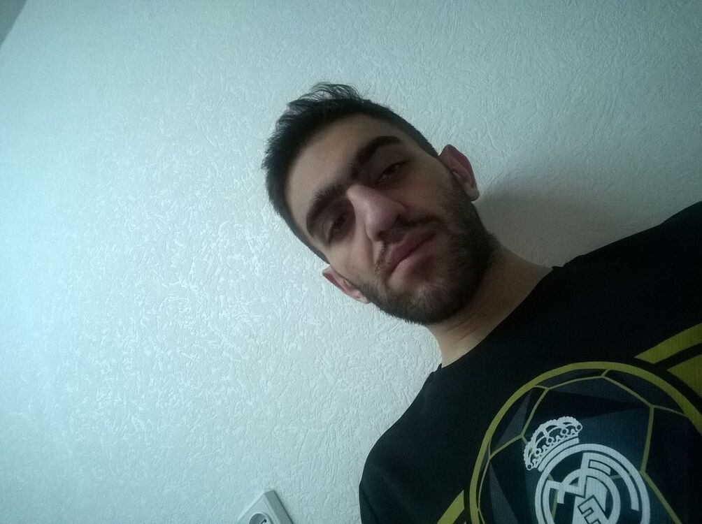  ,   Koryun, 35 ,   ,   , c , 