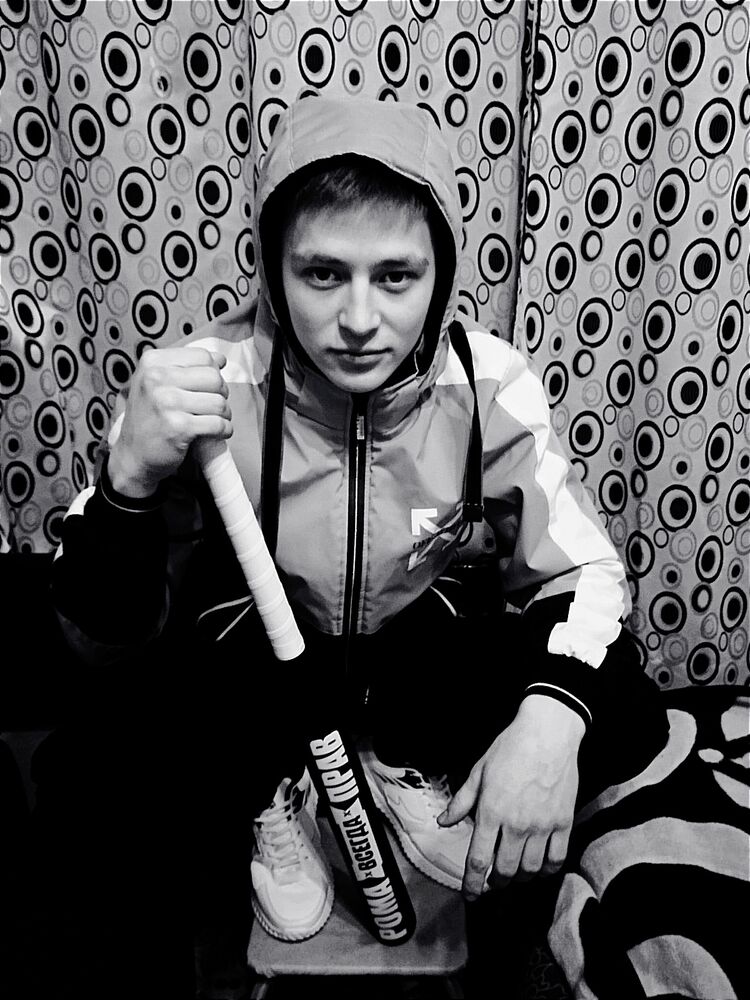  ,   Roman, 22 ,   ,   